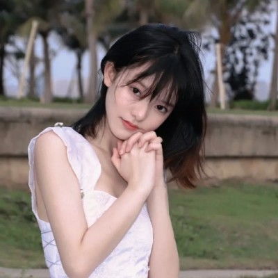 中国国安部：军迷邂逅间谍扮演的“美女小姐姐” 泄露军港照